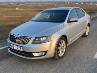 Skoda Octavia foto 2