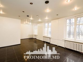 Chirie sp.comercial, bd. Ștefan cel Mare, 45 mp, 750 euro! foto 2