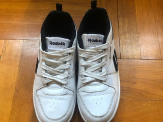 продам кроссовки reebok  foto 2