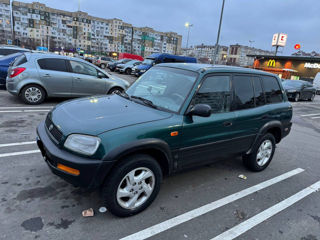 Toyota Rav 4 foto 6