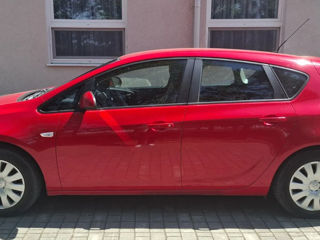 Opel Astra foto 1
