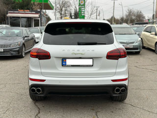 Porsche Cayenne foto 5