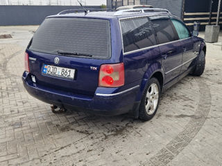 Volkswagen Passat foto 9