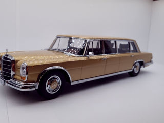 Mercedes w100 Pullman foto 3