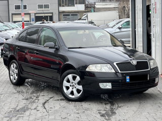 Skoda Octavia foto 4