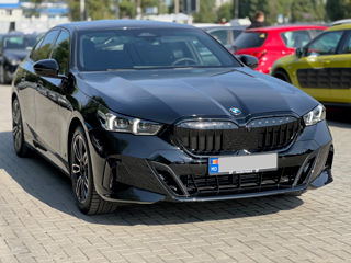 BMW 5 Series foto 4