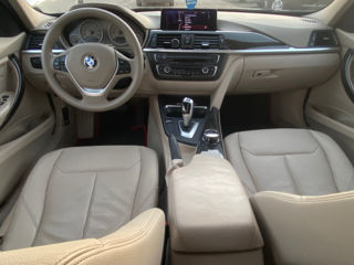 BMW 3 Series foto 8