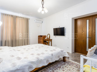 Vânzare, casă, 3 nivele, 430 mp + 9 ari, str. Constantin Brâncuși, Grătiești foto 11