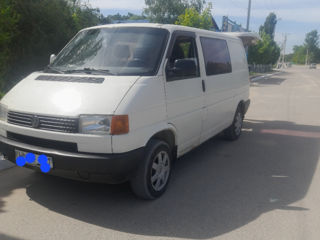 Volkswagen Transporter foto 4