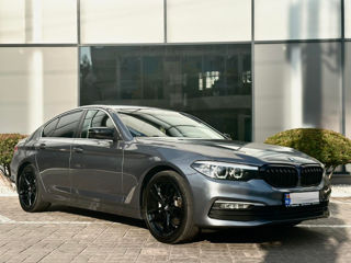 BMW 5 Series foto 3