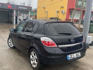 Opel Astra foto 3