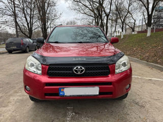 Toyota Rav 4 foto 6