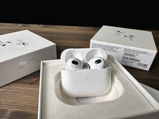 AirPods 3 foto 2