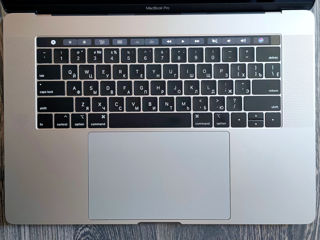 Apple MacBook Pro 15" 2018 Intel Core i7 / 16Gb RAM / 512GB SSD / русская клавиатура фото 6