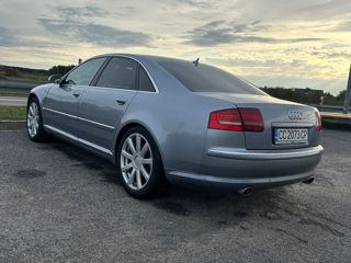 Audi A8 foto 8