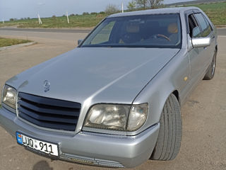 Mercedes S-Class foto 1