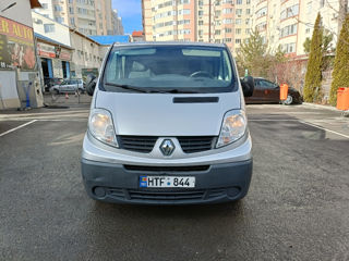 Renault Trafic foto 2