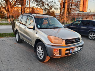 Toyota Rav 4