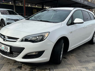 Opel Astra foto 1