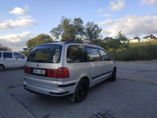 Volkswagen Sharan foto 4