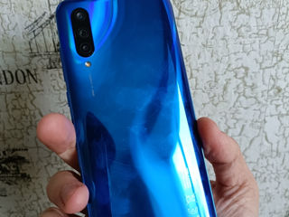 Xiaomi 9 Lite 64/6 GB. Stare ideală! foto 3