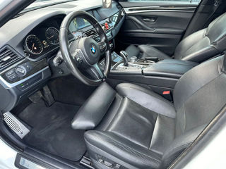 BMW 5 Series foto 10