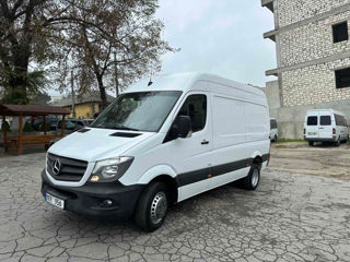 Mercedes sprinter