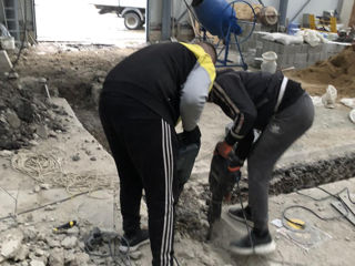 Tăiere beton demolare demontare debarasări apartamente foto 1