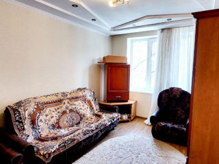 Apartament cu 2 camere, 37 m², Botanica, Chișinău foto 5