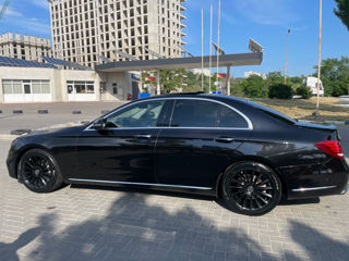 Mercedes E-Class foto 7