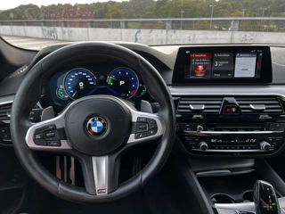 BMW 5 Series foto 14