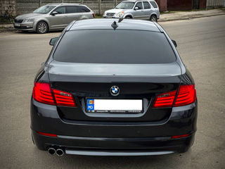 BMW 5 Series foto 8