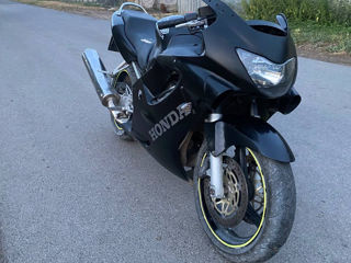 Honda CBR600f foto 6