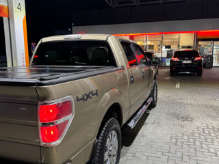 Ford F-150 foto 4