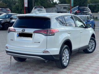 Toyota Rav 4 foto 3