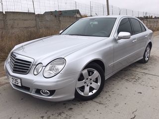 Mercedes E Class foto 4