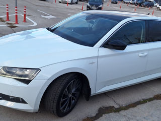 Skoda Superb foto 8