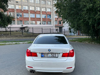 BMW 7 Series foto 9