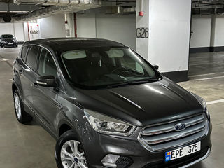 Ford Kuga foto 6