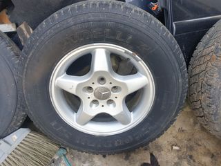 Mercedes ML R16 235/70  pirelli фото 2