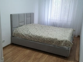 Apartament cu 2 camere, 50 m², Botanica, Chișinău foto 2