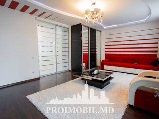 Apartament cu 4 camere, 204 m², Buiucani, Chișinău foto 7