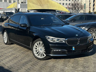 BMW 7 Series foto 4