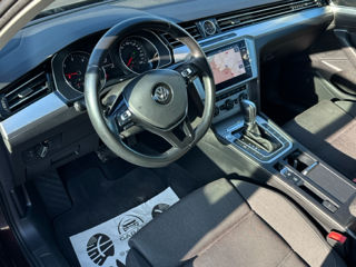 Volkswagen Passat foto 6