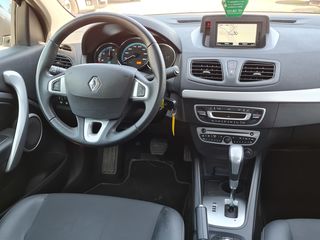 Renault Fluence foto 15