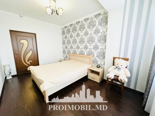 Apartament cu 2 camere, 70 m², Botanica, Chișinău foto 2