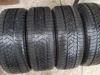 255/45/ R19- Pirelli.m&s . foto 2