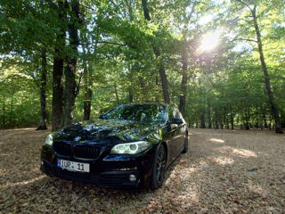 BMW 5 Series foto 5