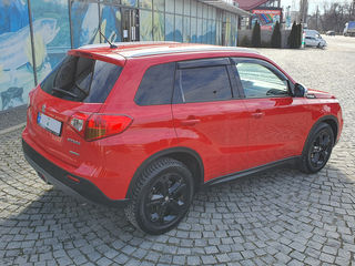 Suzuki Vitara foto 1