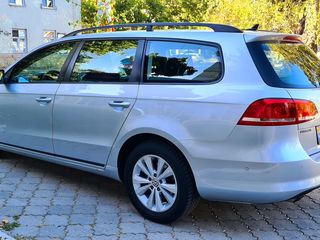 Volkswagen Passat foto 7